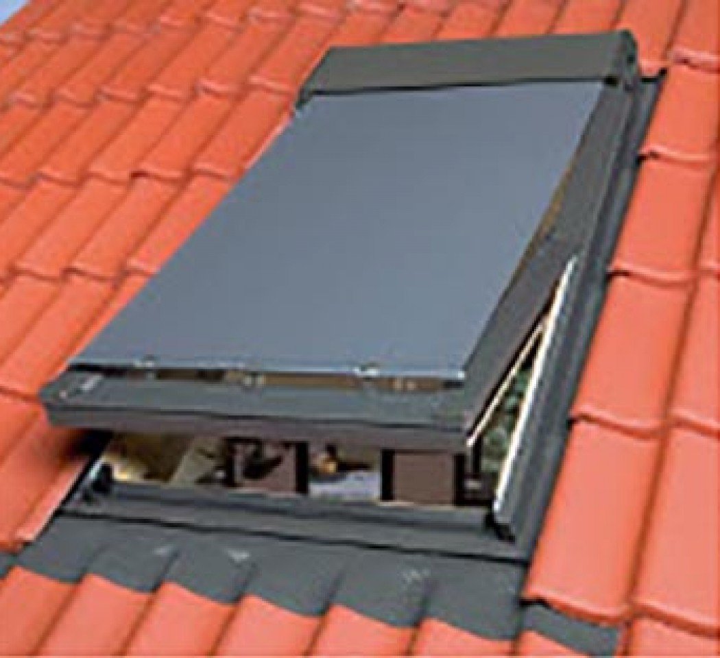 Pare-soleil extérieur AMZ pour fenêtre de toit incliné - 78 cm x 140 cm