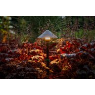 Borne lumineuse couleur noire Ceto au chapeau pointu