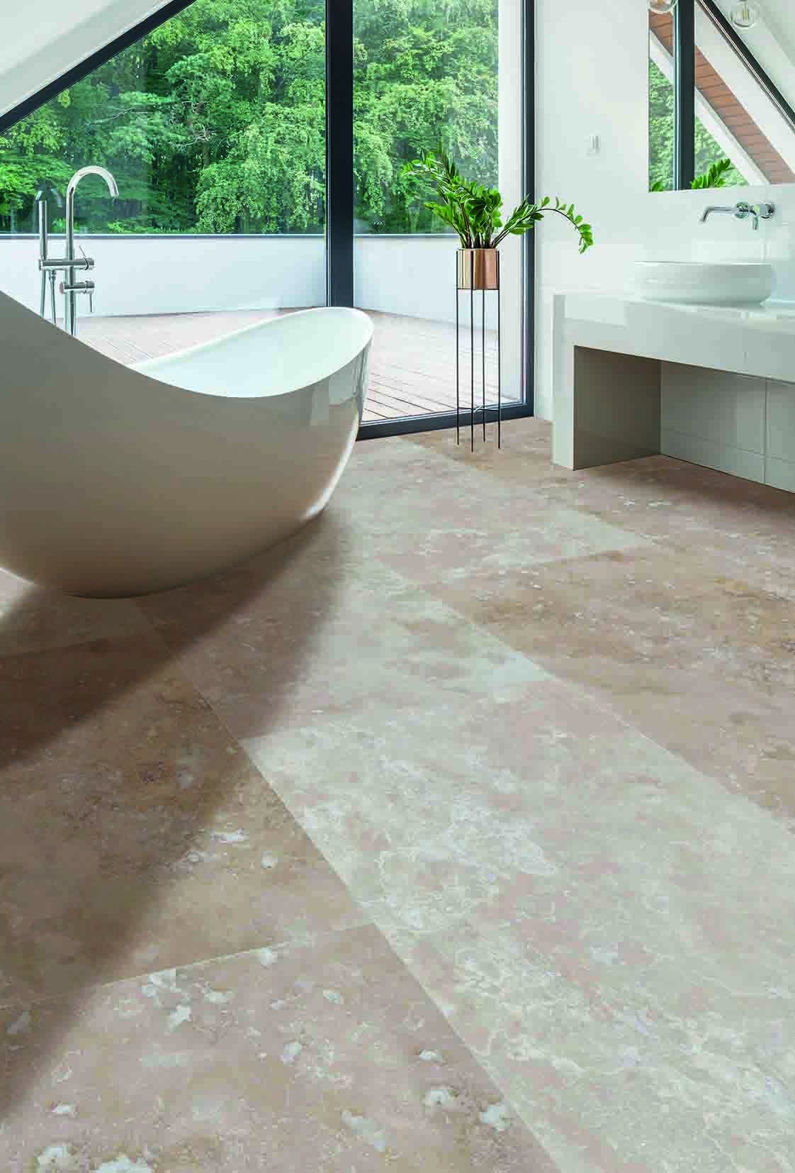 Travertin, dalle de sol ou murale en pierre naturelle CLASSED BLOCKED