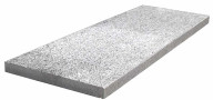 Marche en granit gris OXFORD PEARL, bord droit chanfreiné, aspect flammé brossé, 35 cm x 100 cm x 3 cm