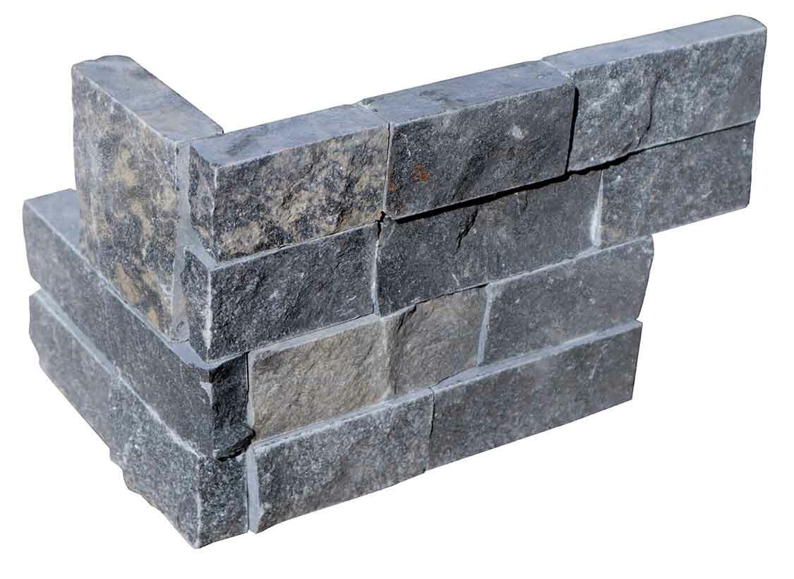 Angle pierre naturelle, teinte ardoise nuancée