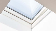 Fenêtre plane ouverture manuelle pour toit plat DMG double vitrage P2 Secure - 140 cm x 140 cm