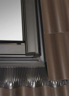 Raccord de toiture pour Designo, avec bloc isolant pour tôles ondulées ou nervurées, bac acier - 54 cm x 78 cm