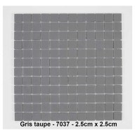 Mosaique lisse, Gris taupe , carreaux de 2.5 cm, rouleau de 30 cm x 30 cm