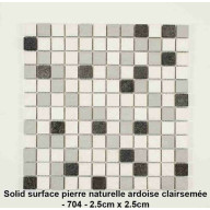 Mosaique Pierre naturelle/Ardoise clairsemée , carreaux de 2.5 cm, rouleau de 1 m x 50 cm