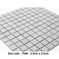 Mosaique Gris clair , carreaux de 2.5 cm, rouleau de 30 cm x 30 cm