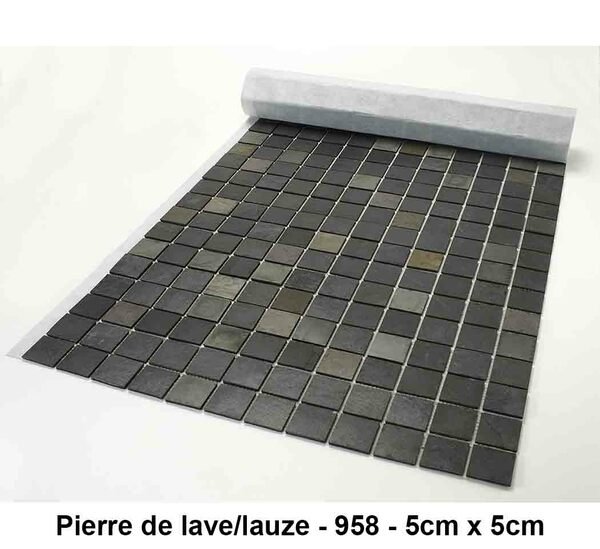 Mosaique pierre naturelle , Pierre de lave/Lauze , carreaux de 5 cm, rouleau de 30 cm x 30 cm