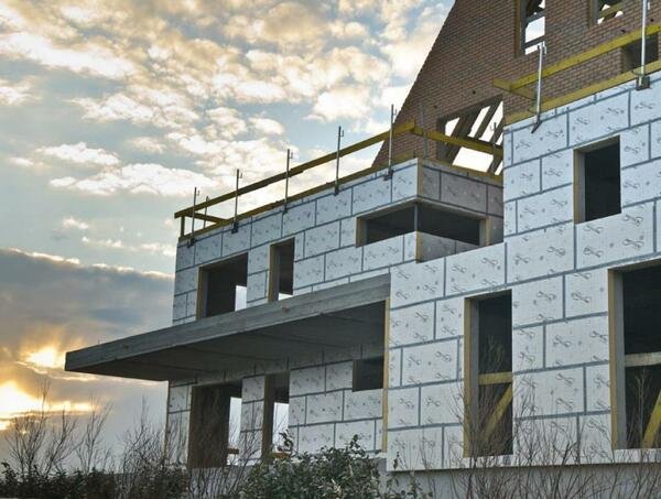 Panneau polyuréthane POWERWALL 82 mm x 60 cm x 120 cm, rainuré bouveté