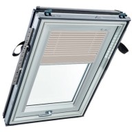 Store vénitien manuel - beige clair, glissières blanches - pour fenêtre ROTO Q - 134 cm x 160 cm