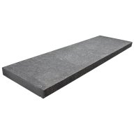 Margelle de piscine CARBON en basalte, bord droit chanfreiné, surface flammée brossée, 35 cm x 120 cm x 3 cm