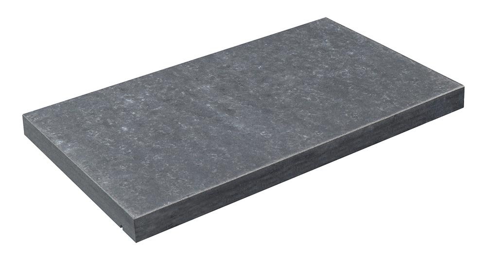 Margelle de piscine CARBON en basalte, bord droit chanfreiné, surface flammée brossée, 35 cm x 60 cm x 3 cm