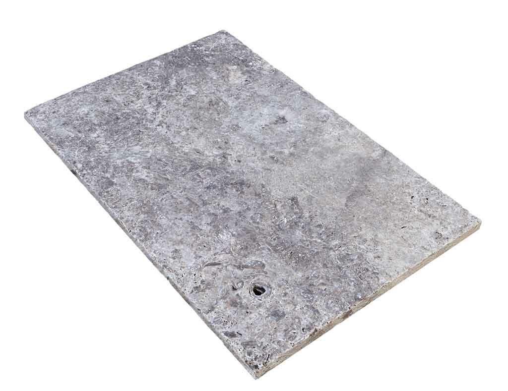 Travertin, dalle de sol en pierre naturelle SILVER GREY, bords adoucis, surface vieillie, 40,6 cm x 61 cm x 3 cm - PALETTE COMPLETE