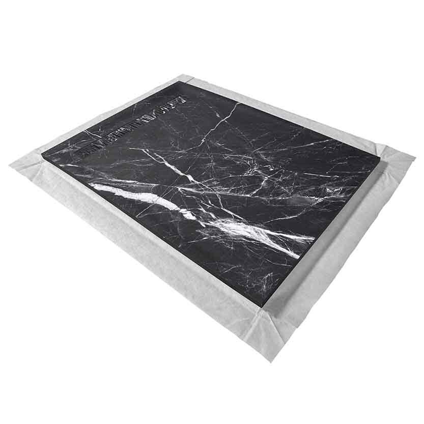 Receveur résine 200 x 100 cm imitation marbre noir - grille caniveau excentrée