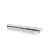 Profil de renfort M en acier galvanisé pour lames composites CC