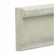Soubassement en béton hauteur 50 cm pour clôture grillage rigide, poteau à clips